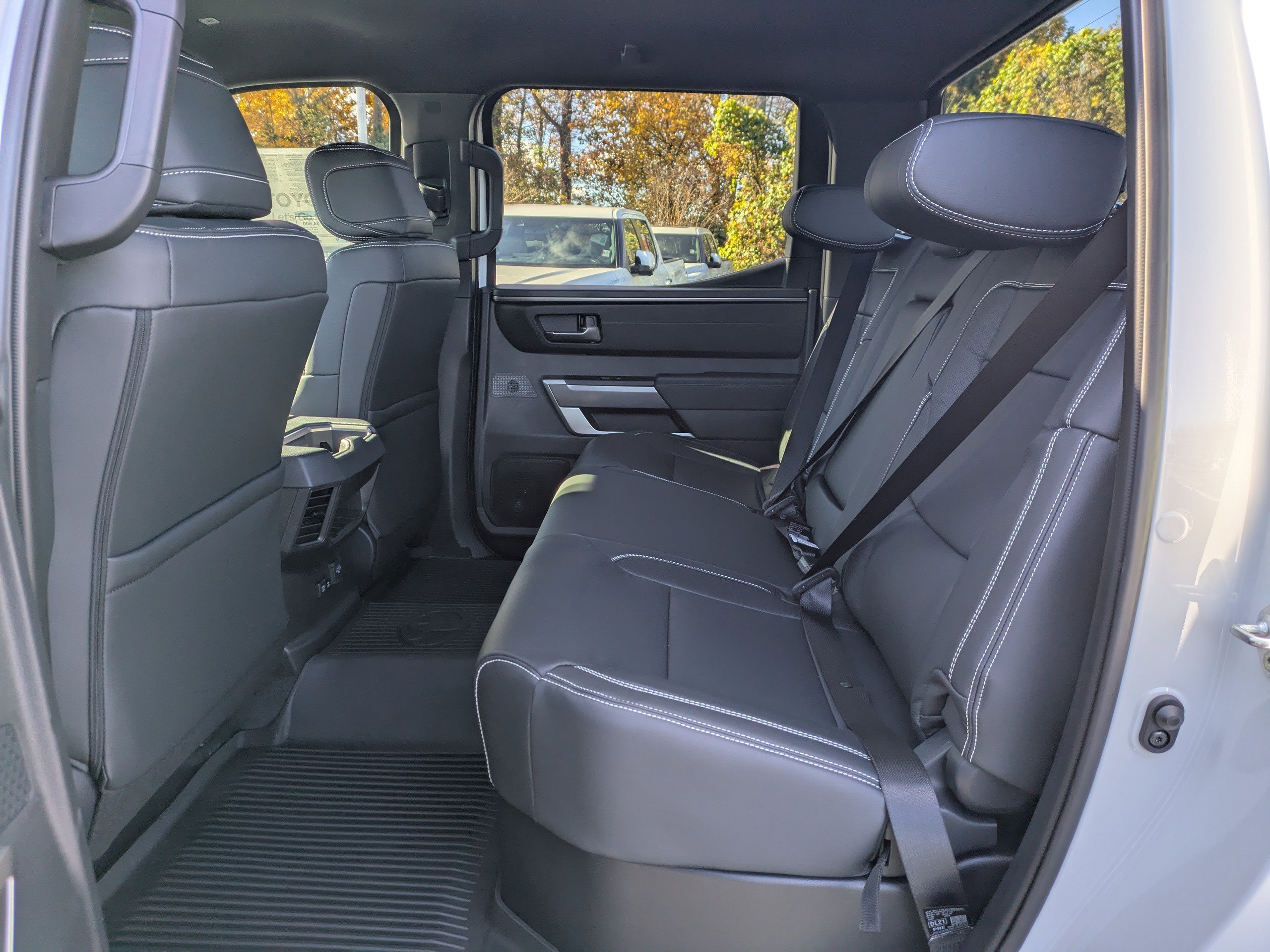 2026 Toyota Tundra SR5 - Photo 15