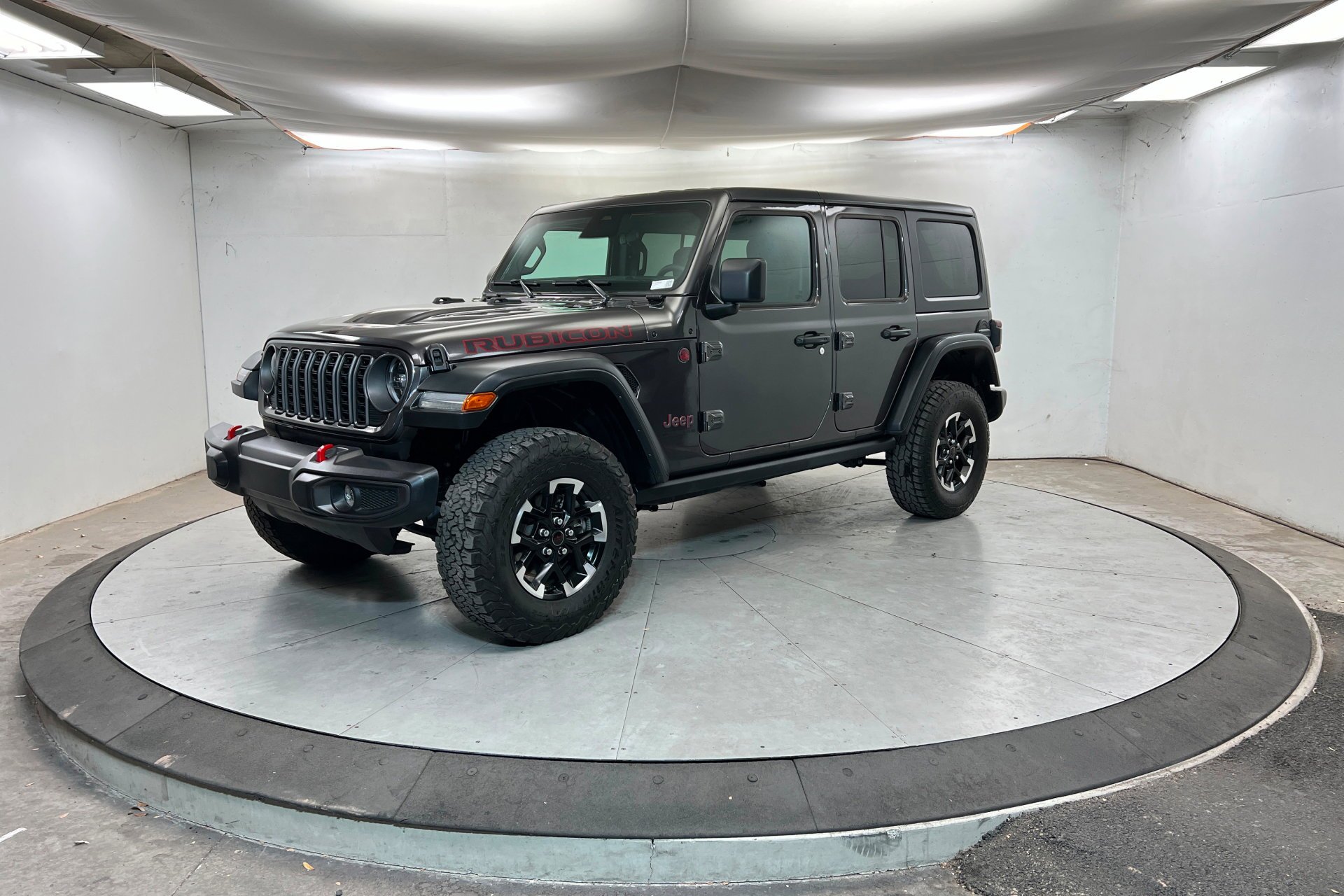 2025 Jeep Wrangler Rubicon's photo