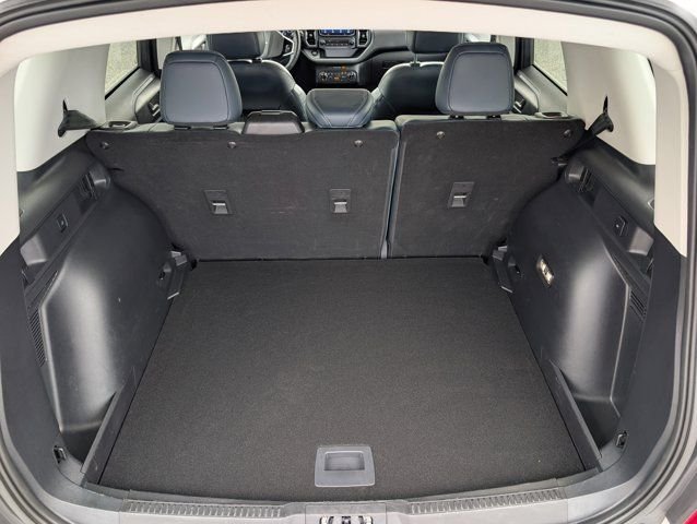 Used 2022 White Ford Outer Banks image 14