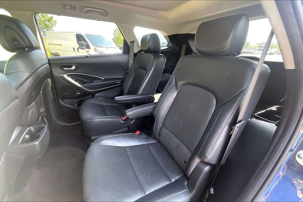 Used 2017 Blue Hyundai Limited Ultimate image 26