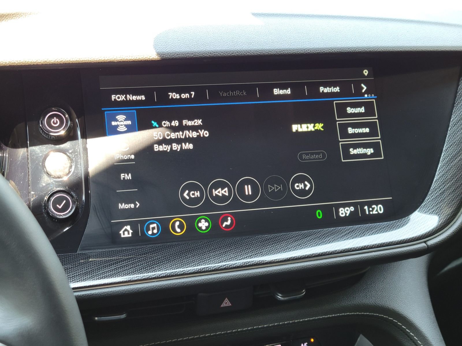 Used 2023 Red Buick Essence image 20
