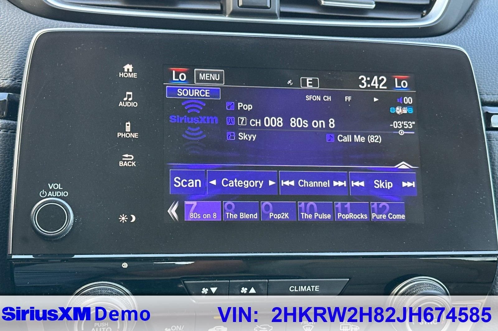 Used 2018  Honda EX-L image 32
