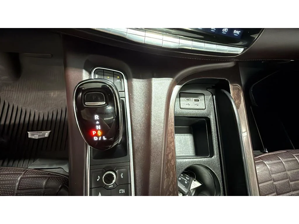 Used 2023 Argent Silver Metallic Cadillac Premium Luxury Platinum image 22