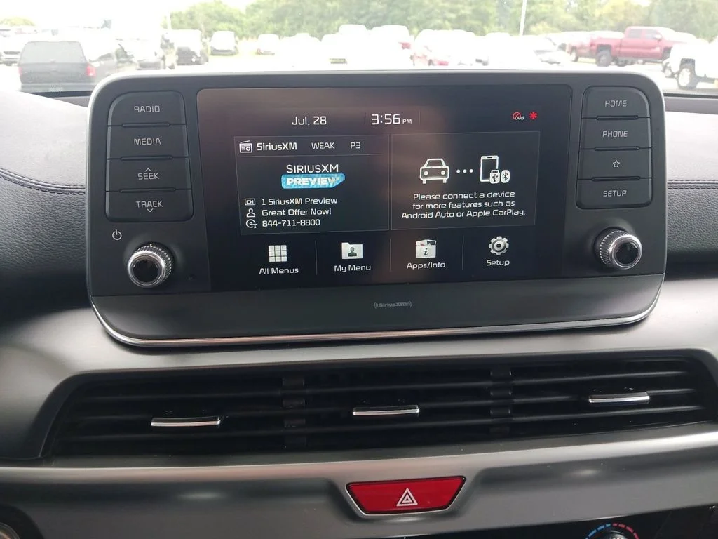 Used 2021 Silver Kia S image 20