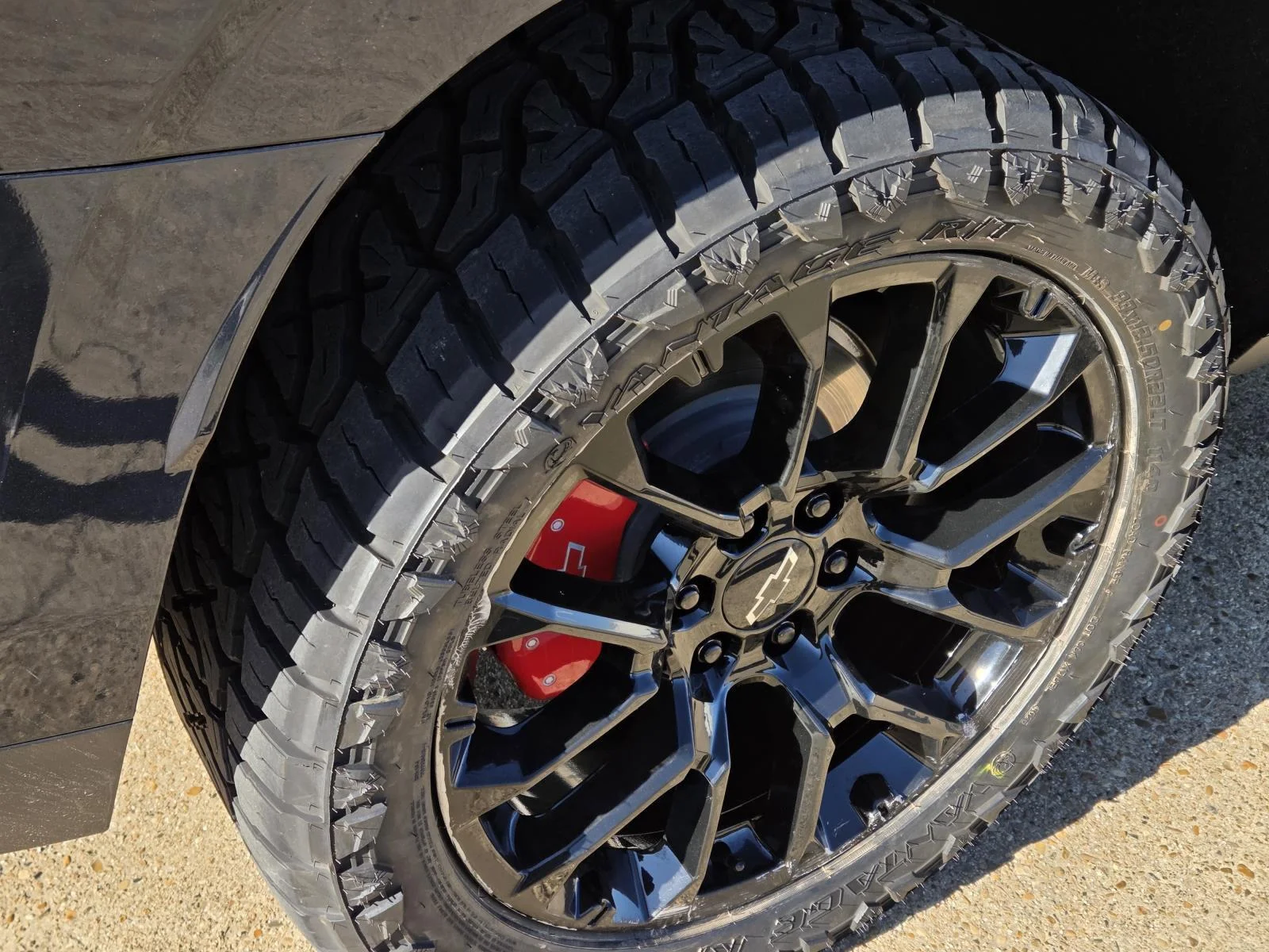 Used 2023 Midnight Blue Metallic Chevrolet Z71 image 8