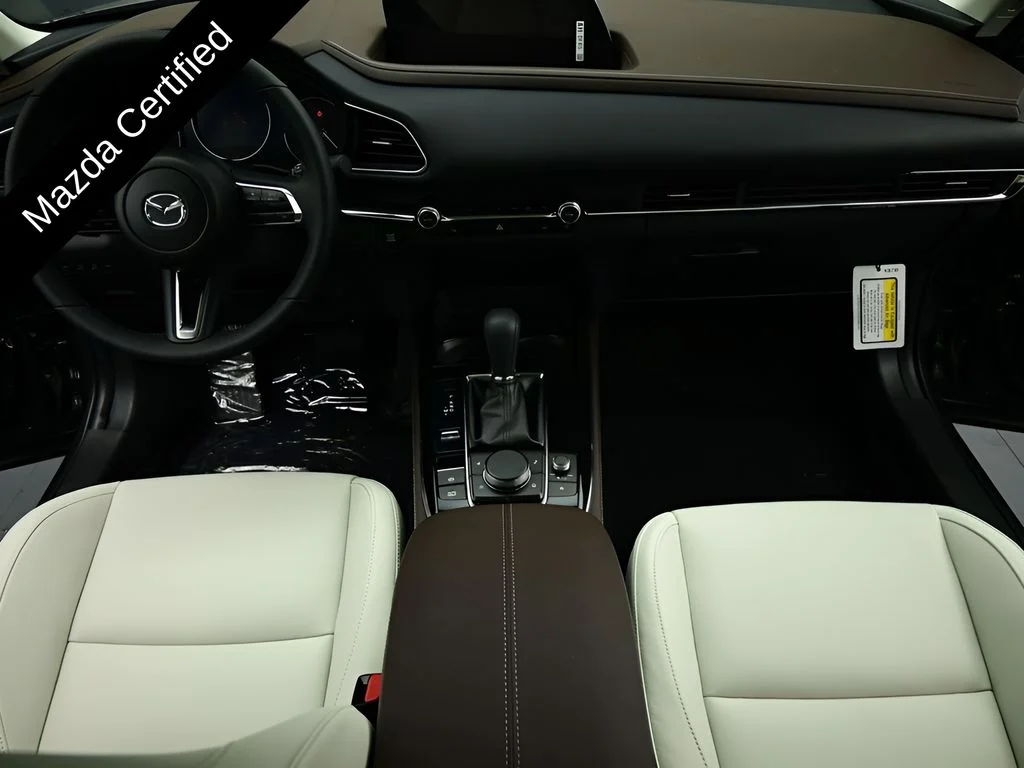 2025 Mazda CX-30 Premium - Photo 27