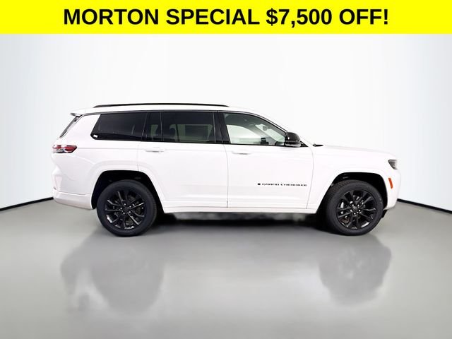 New 2026 Bright White Clear-Coat Exterior Paint Jeep Limited Reserve image 8