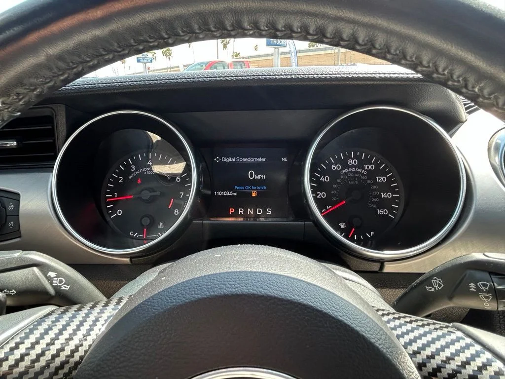 Used 2018 Silver Ford GT Premium image 12