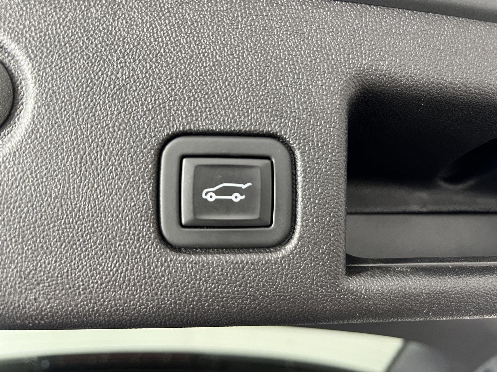 Used 2024 Sterling Gray Metallic Chevrolet LT image 22