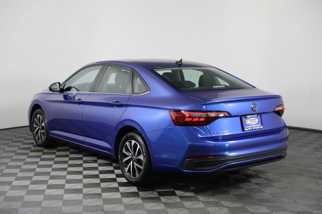 2022 Volkswagen Jetta S - Photo 39