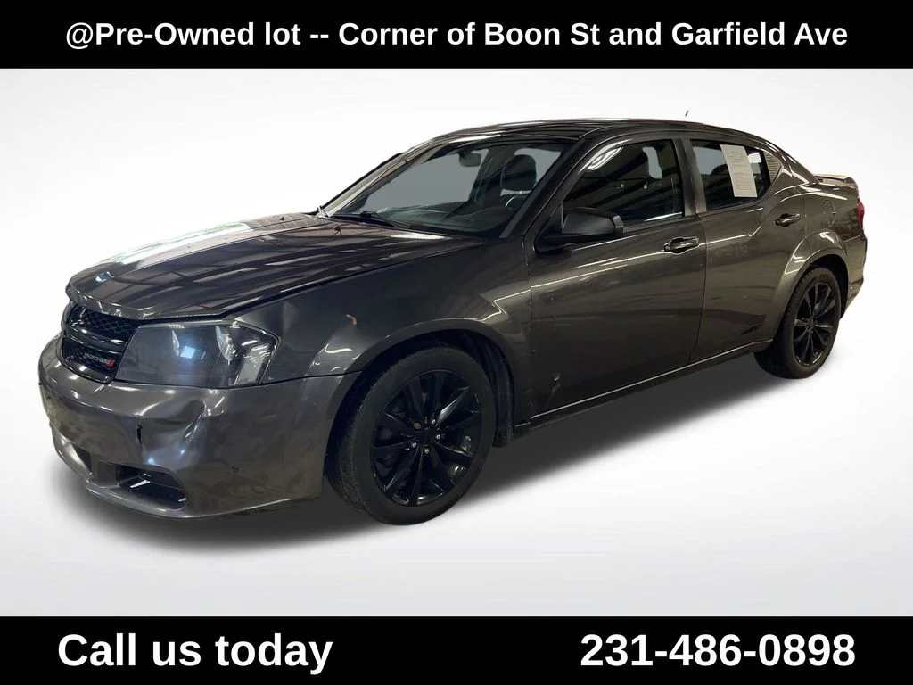Used 2014 Gray Dodge SE image 1