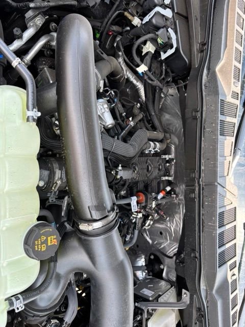 New 2026 Agate Black Metallic Ford XLT image 24