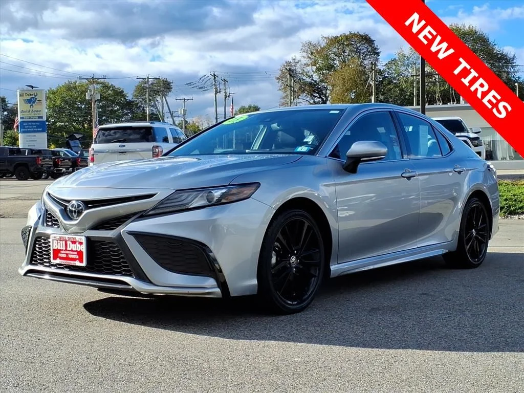 2023 Toyota Camry XSE - Photo 18