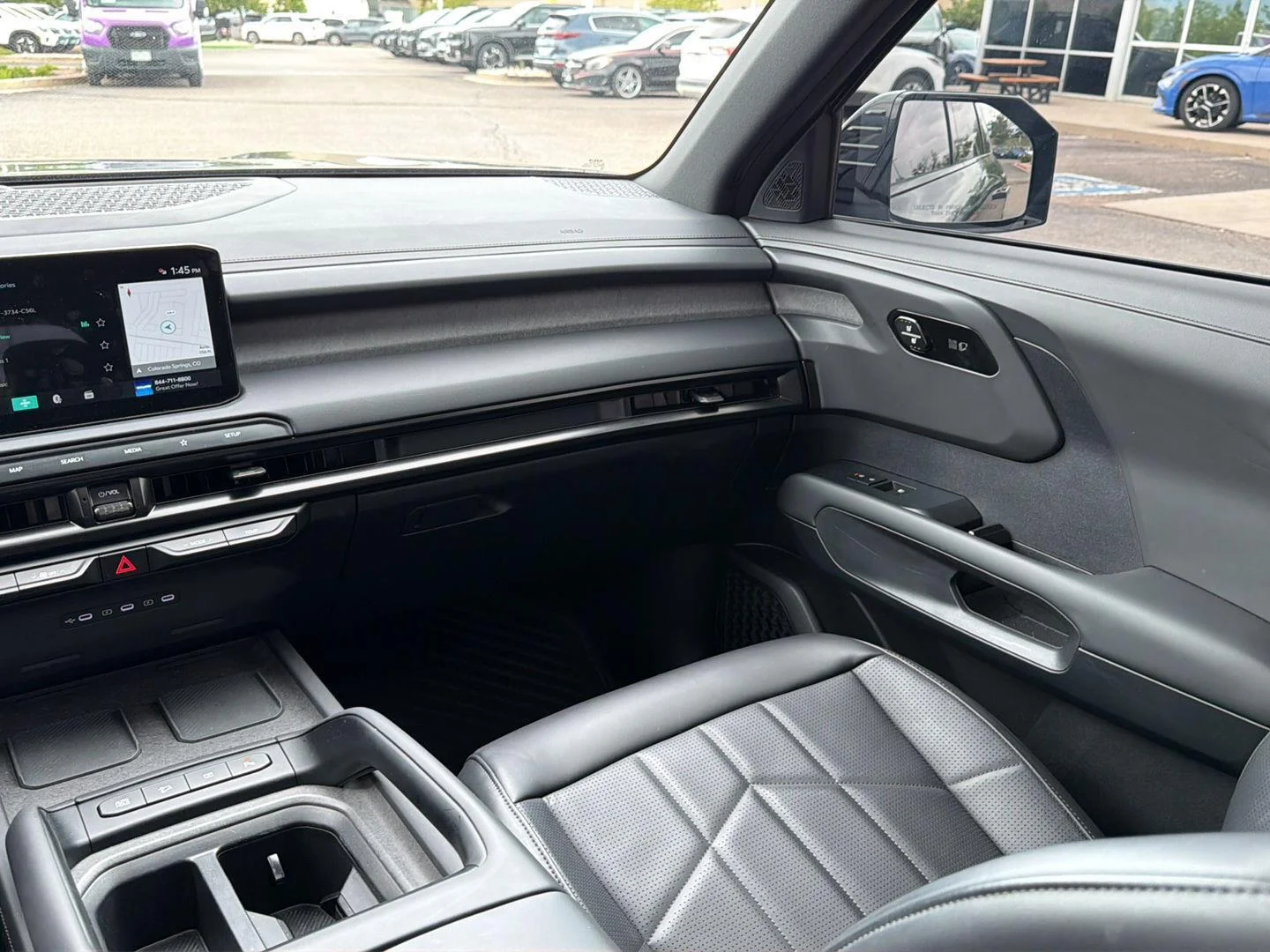 Used 2027 Black Jade Green Kia X-Line EX image 22