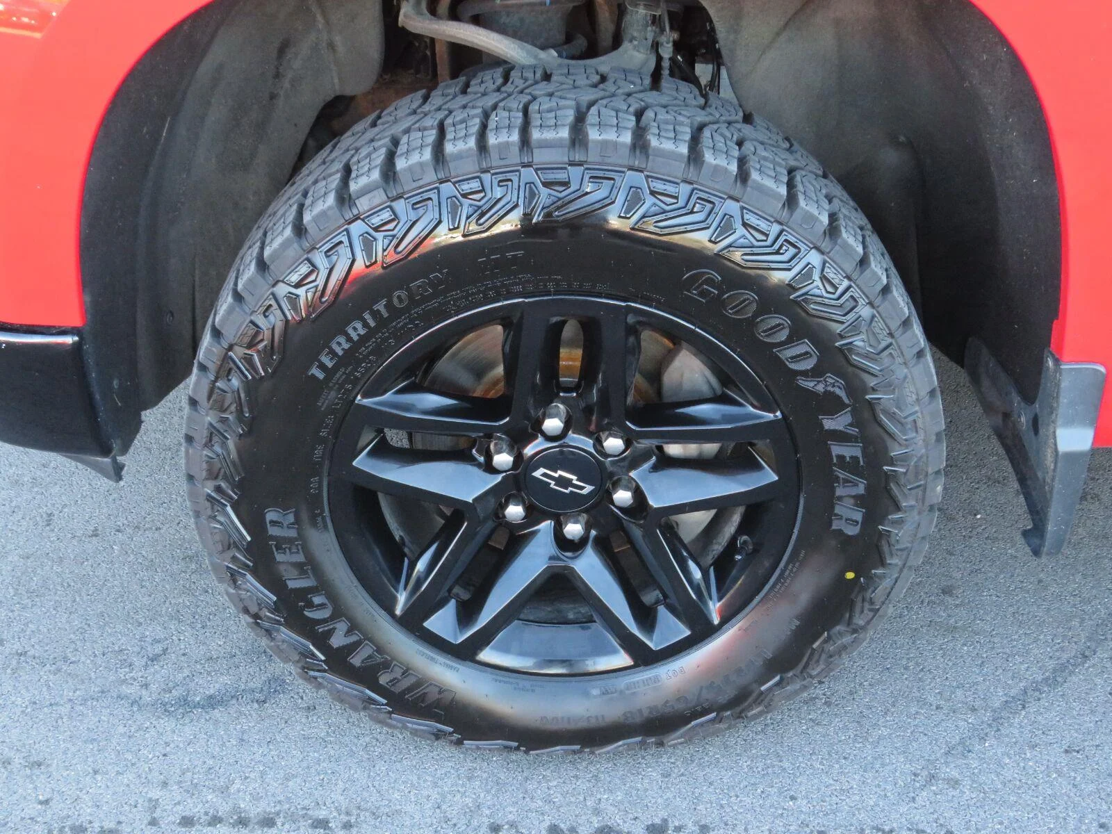 Used 2023 RED HOT Chevrolet LT Trail Boss image 18