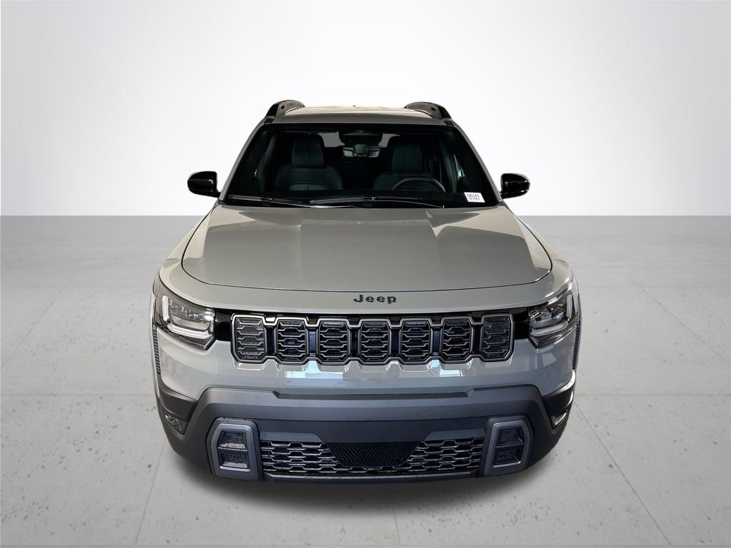 New 2026 Sting-Gray Clear-Coat Exterior Paint Jeep Laredo image 3