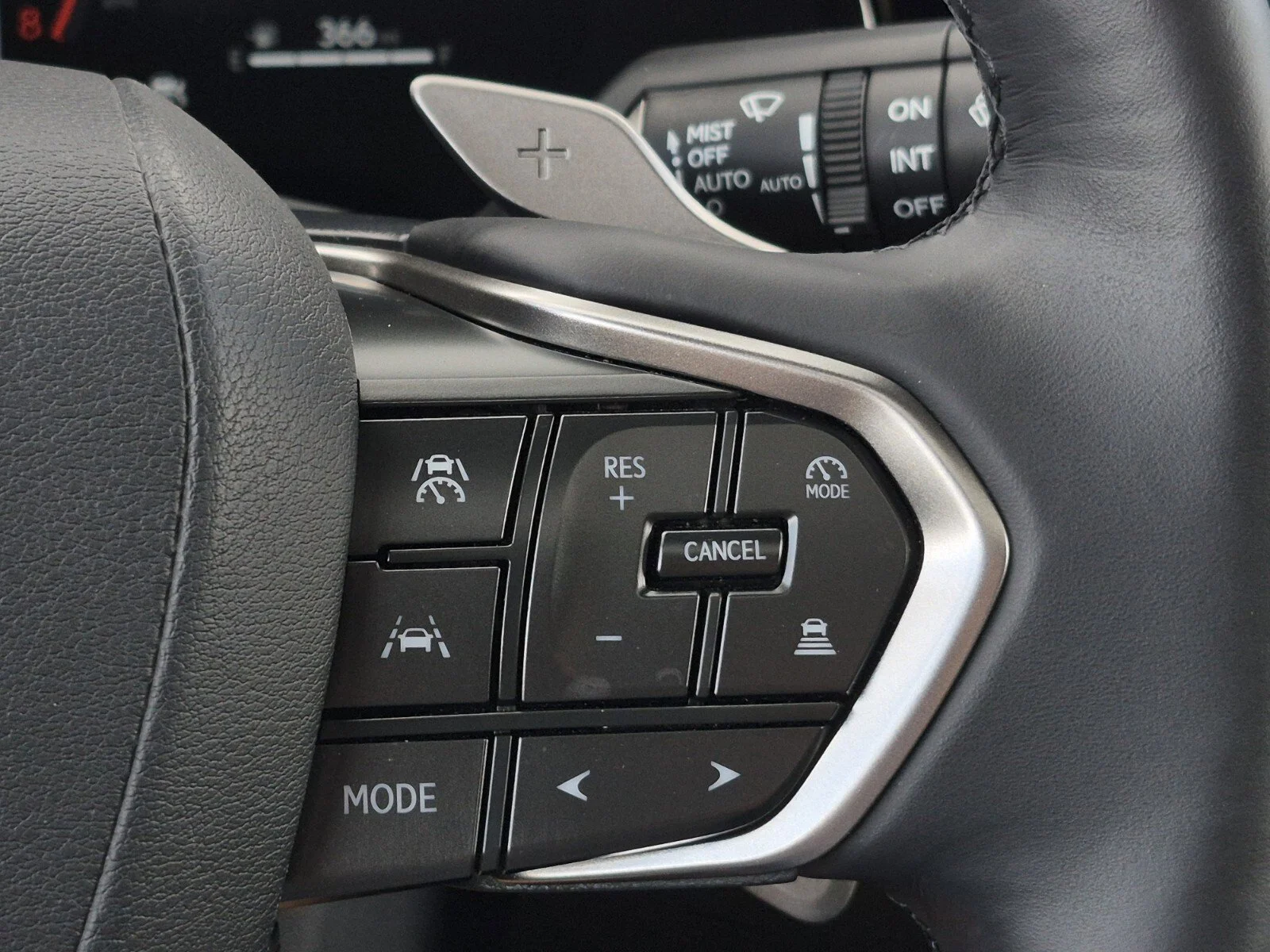 Used 2025 White Pearl Lexus RX 350 Premium image 26