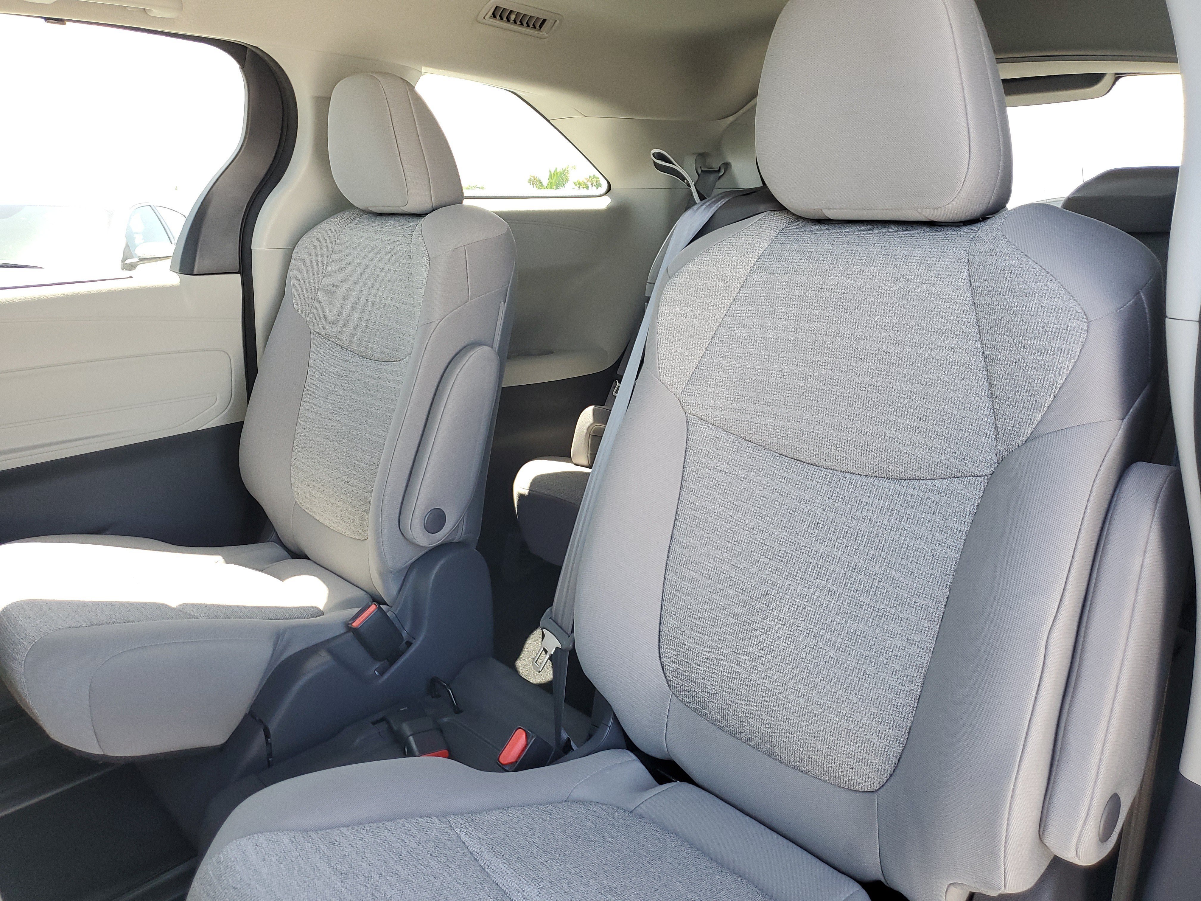 Used 2021 Sunset Bronze Toyota LE image 12