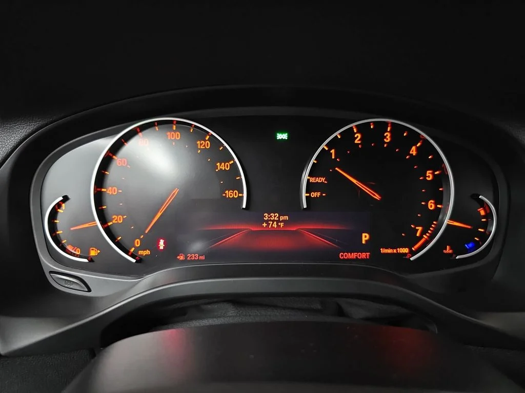 Used 2019 Silver BMW xDrive30i image 22