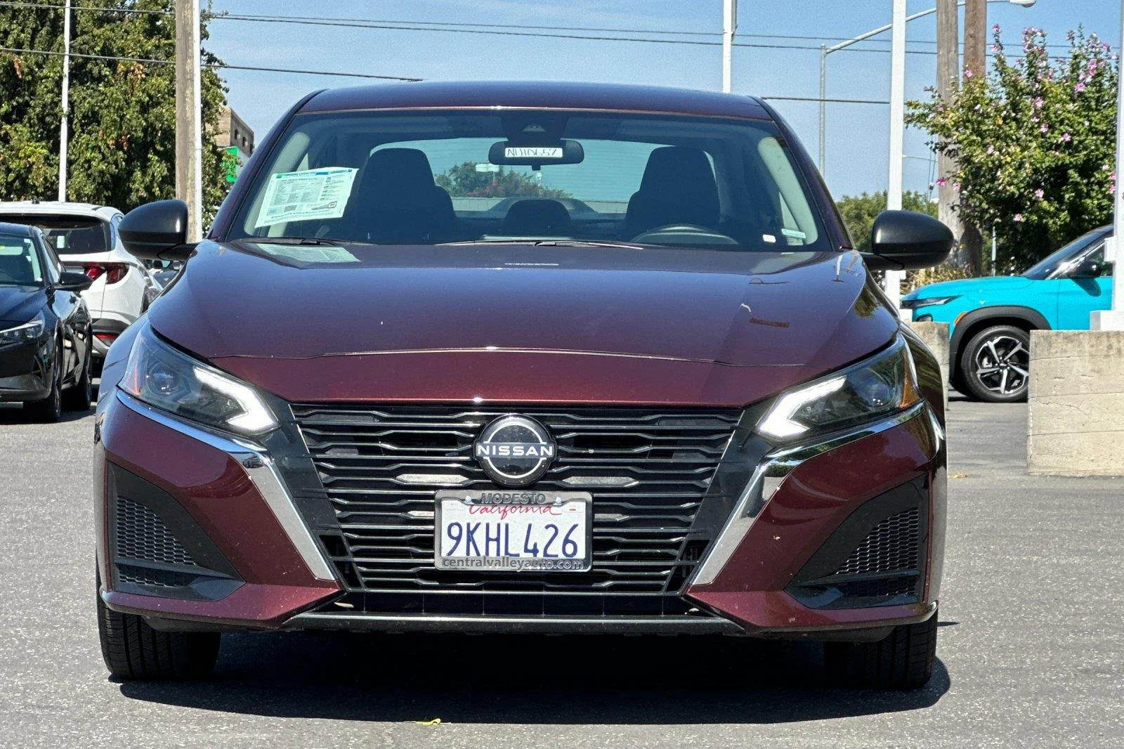 Used 2024 Garnet Pearl Metallic Nissan 2.5 SV image 9