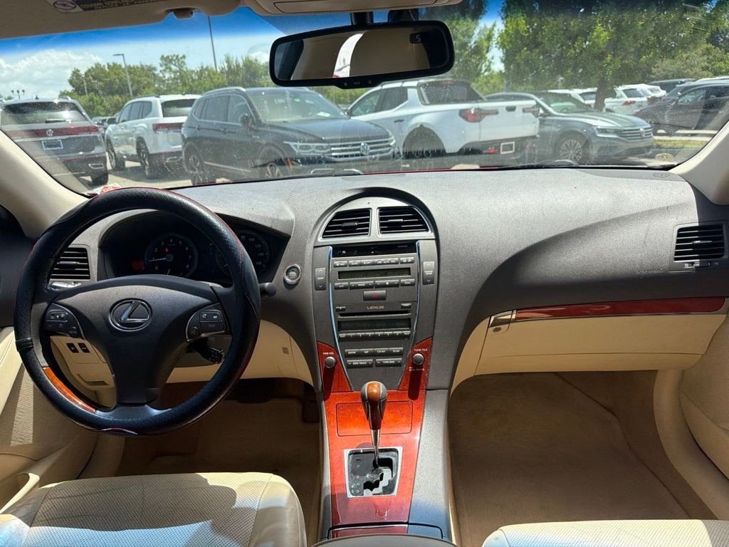 Used 2011 Red Lexus 350 image 10