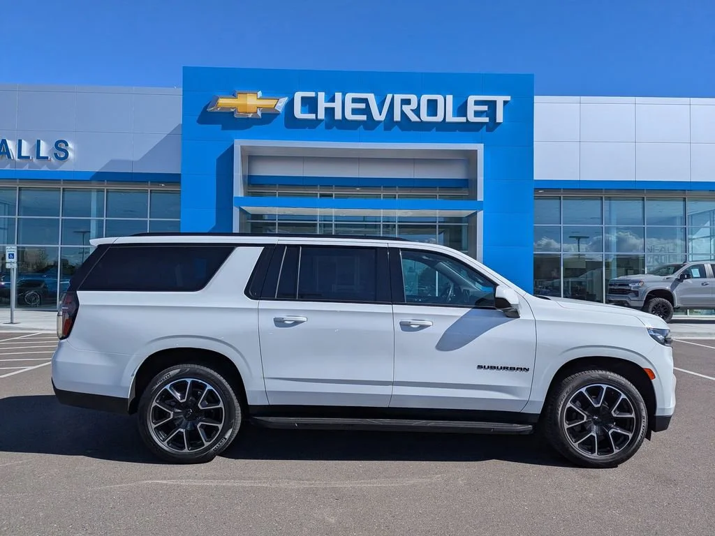 2023 Chevrolet Suburban RST - Photo 40