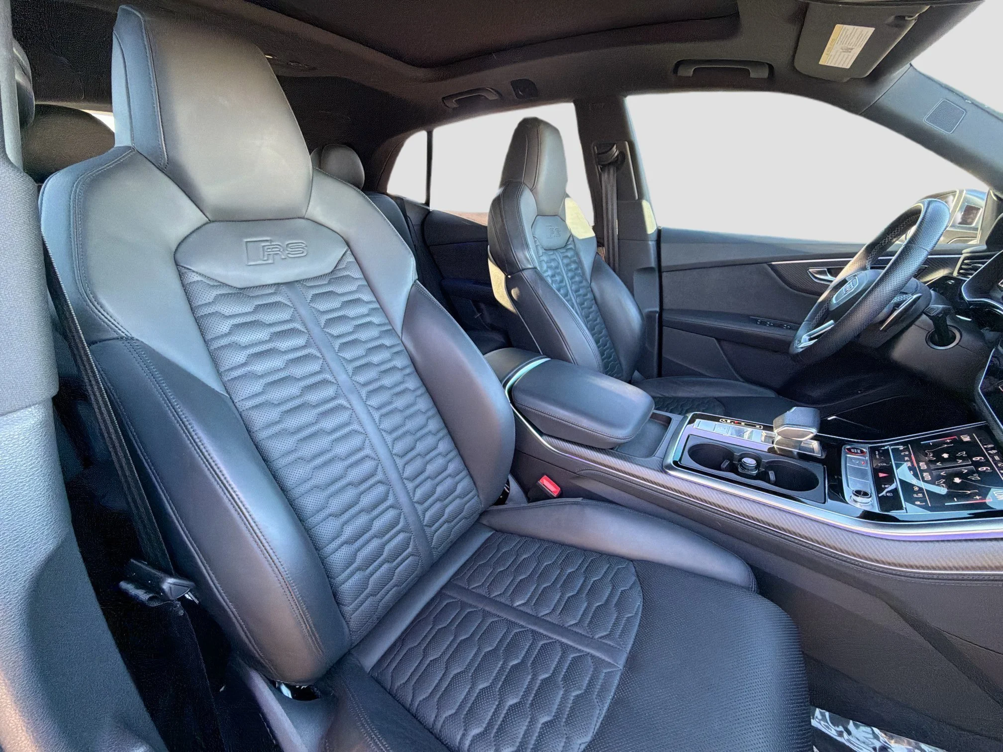 2022 Audi RS Q8 Base - Photo 16