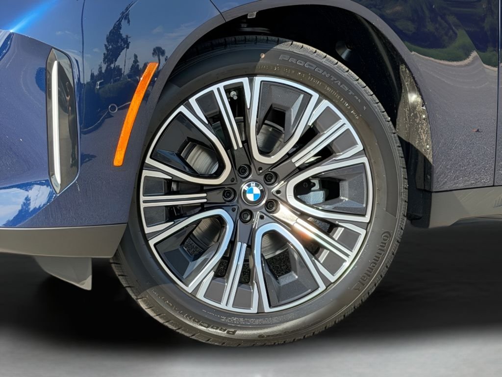New 2026 Tanzanite Blue II Metallic BMW 30 xDrive image 28