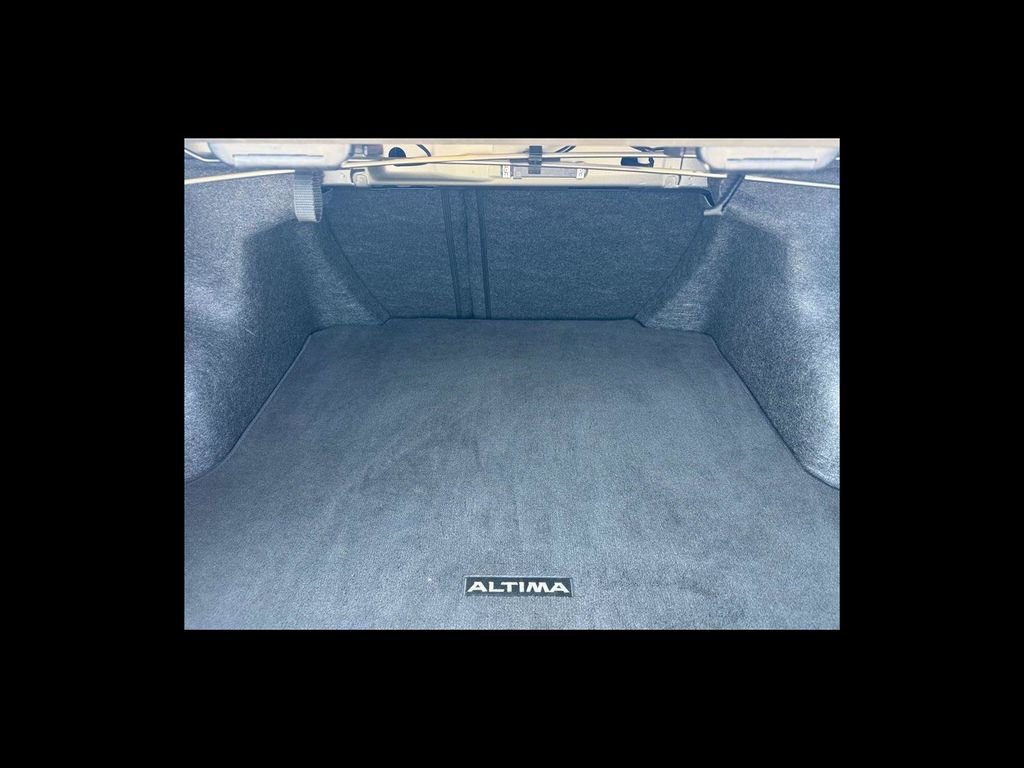 Used 2025 Gray Nissan 2.5 SV image 20