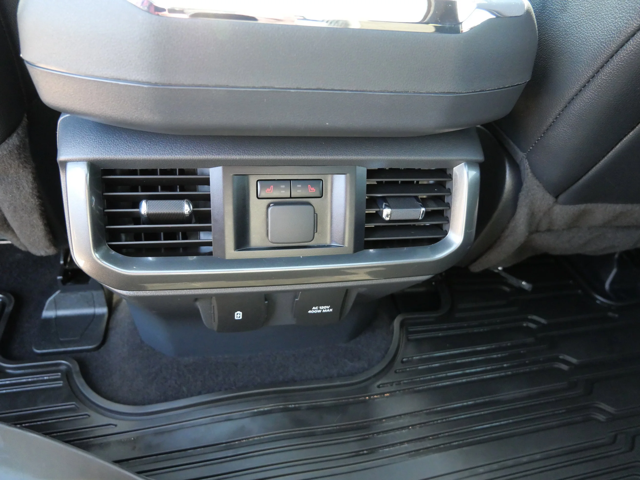 Certified Used 2023 Agate Black Metallic Ford LARIAT image 15