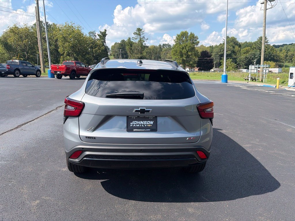 2026 Chevrolet Trax RS - Photo 7