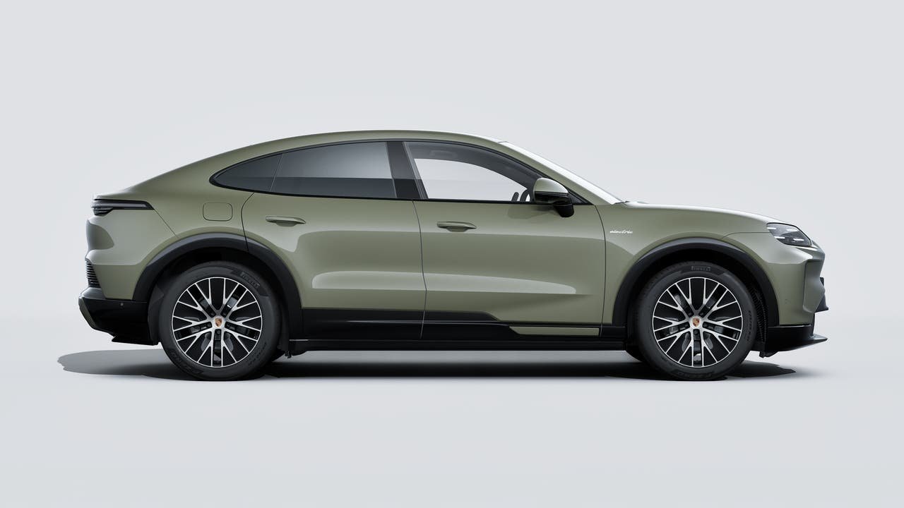 New 2026 Monteverde Metallic Porsche Coupe Electric image 6