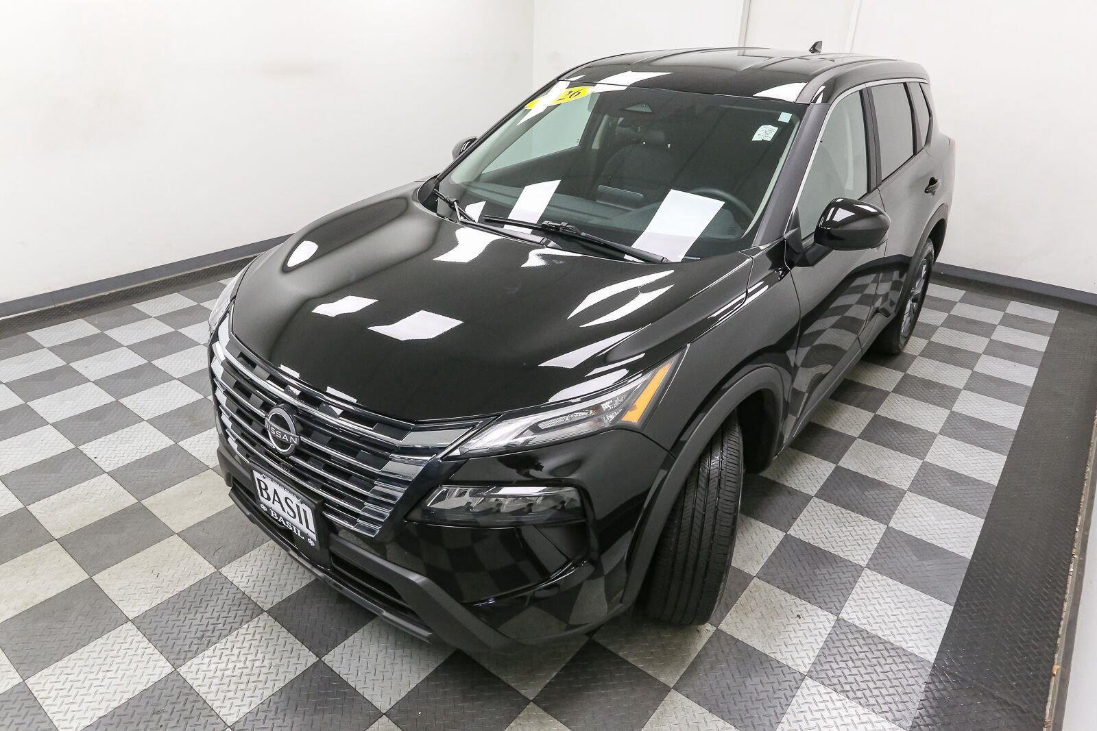 Used 2026 Super Black Nissan SV image 6