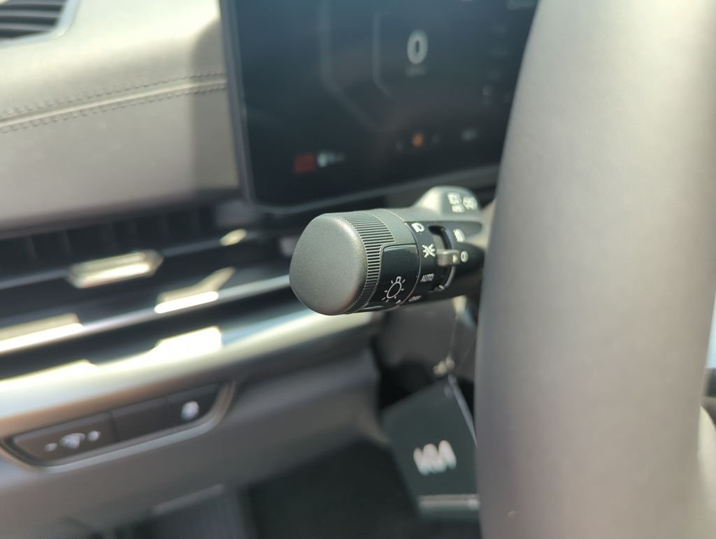 New 2026 Ceramic Silver Kia SX image 21