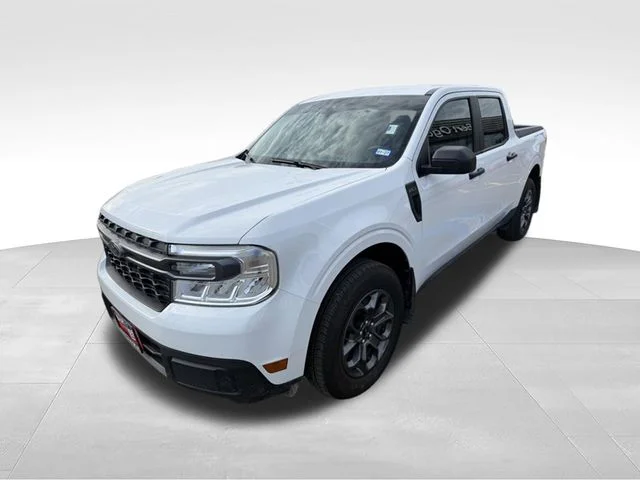 Used 2024 White Ford XLT image 3