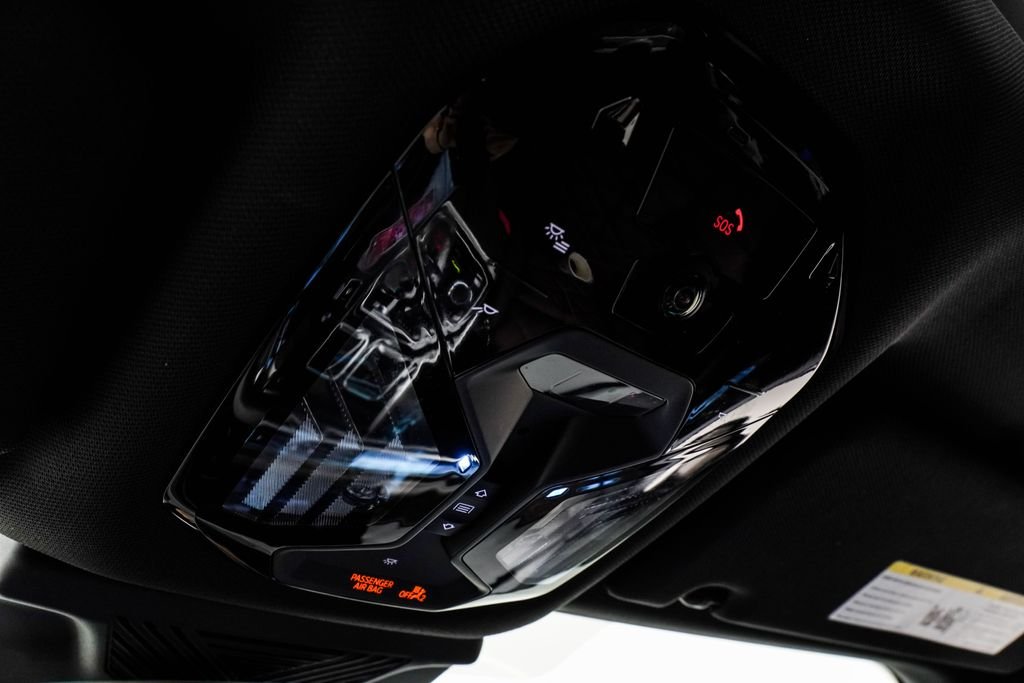 Used 2025 Black BMW 740i xDrive image 38