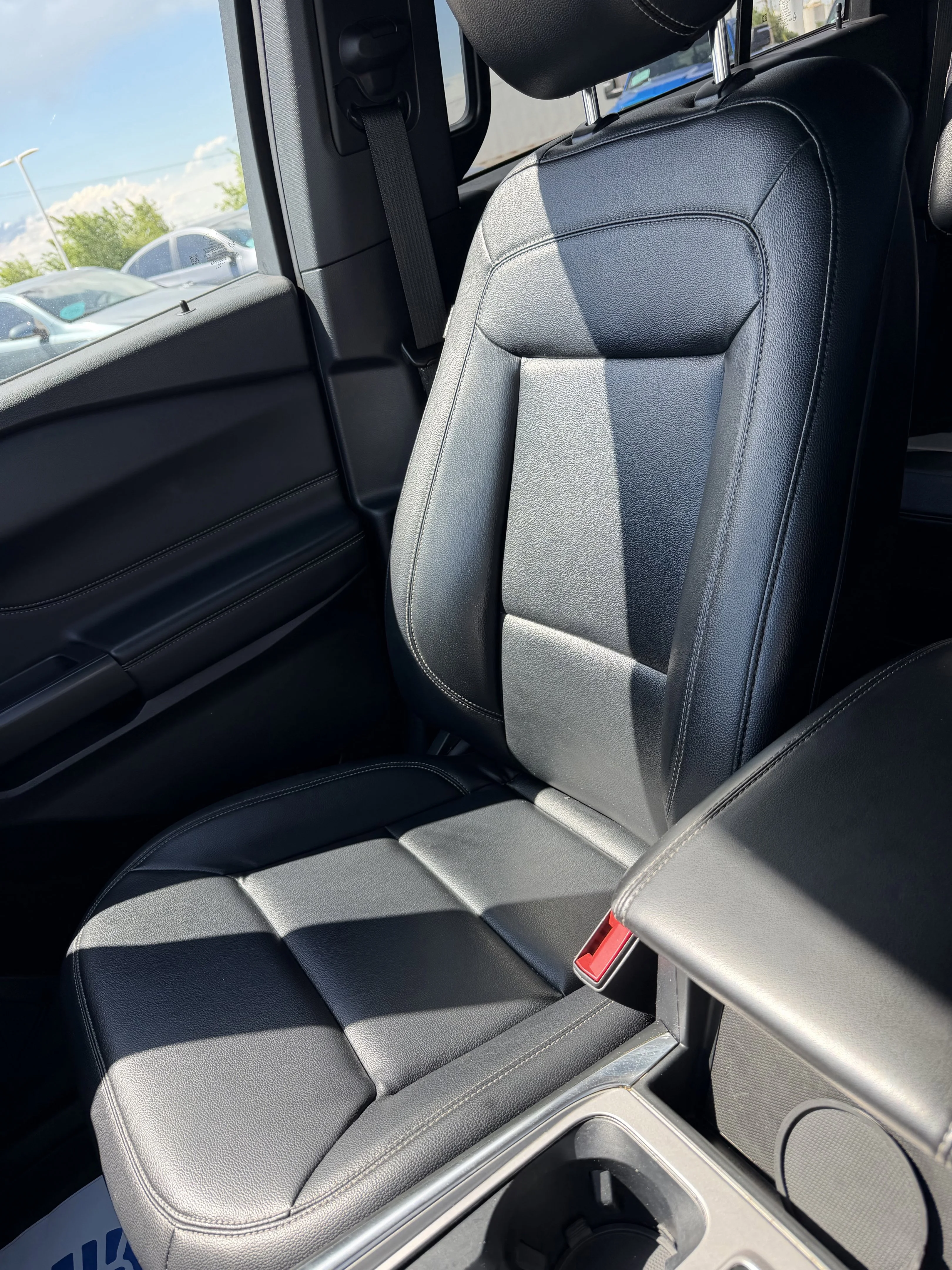 Used 2020 White Ford XLT image 19