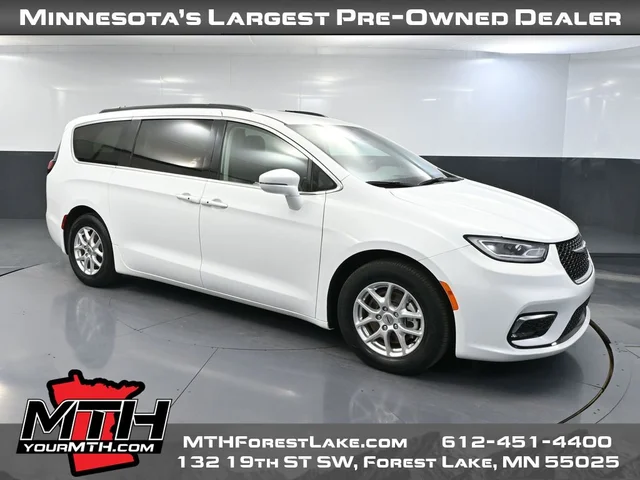 2022 Chrysler Pacifica Touring L