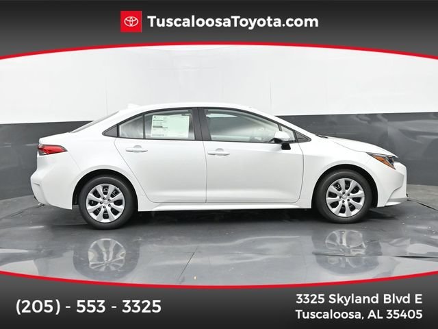 Used 2025 Wind Chill Pearl Toyota LE image 1