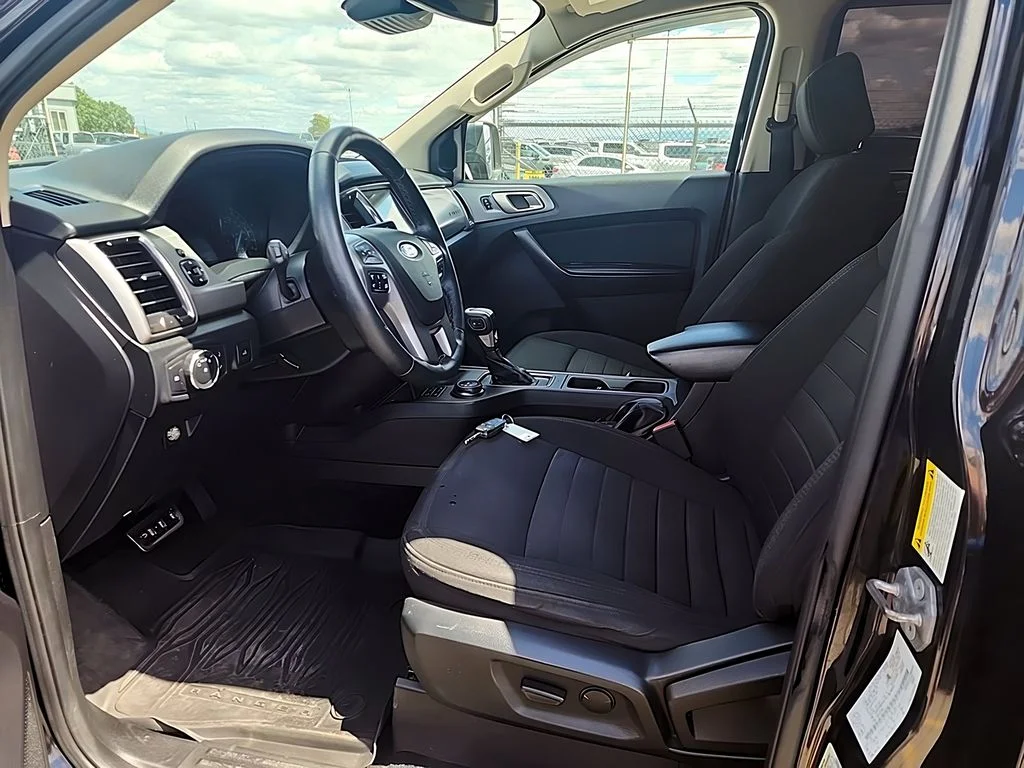 Used 2020 Shadow Black Ford XLT image 7