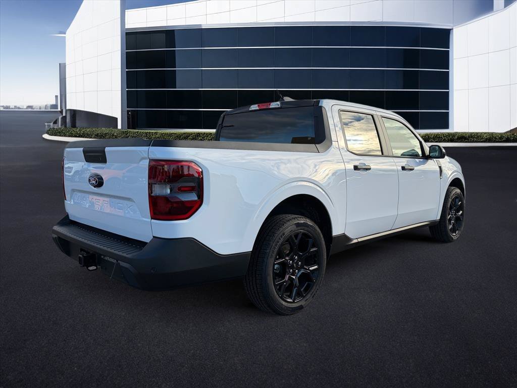 New 2026 Oxford White Ford XLT image 5