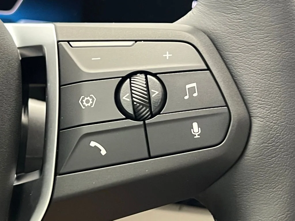 2026 BMW X1 28i - Photo 17