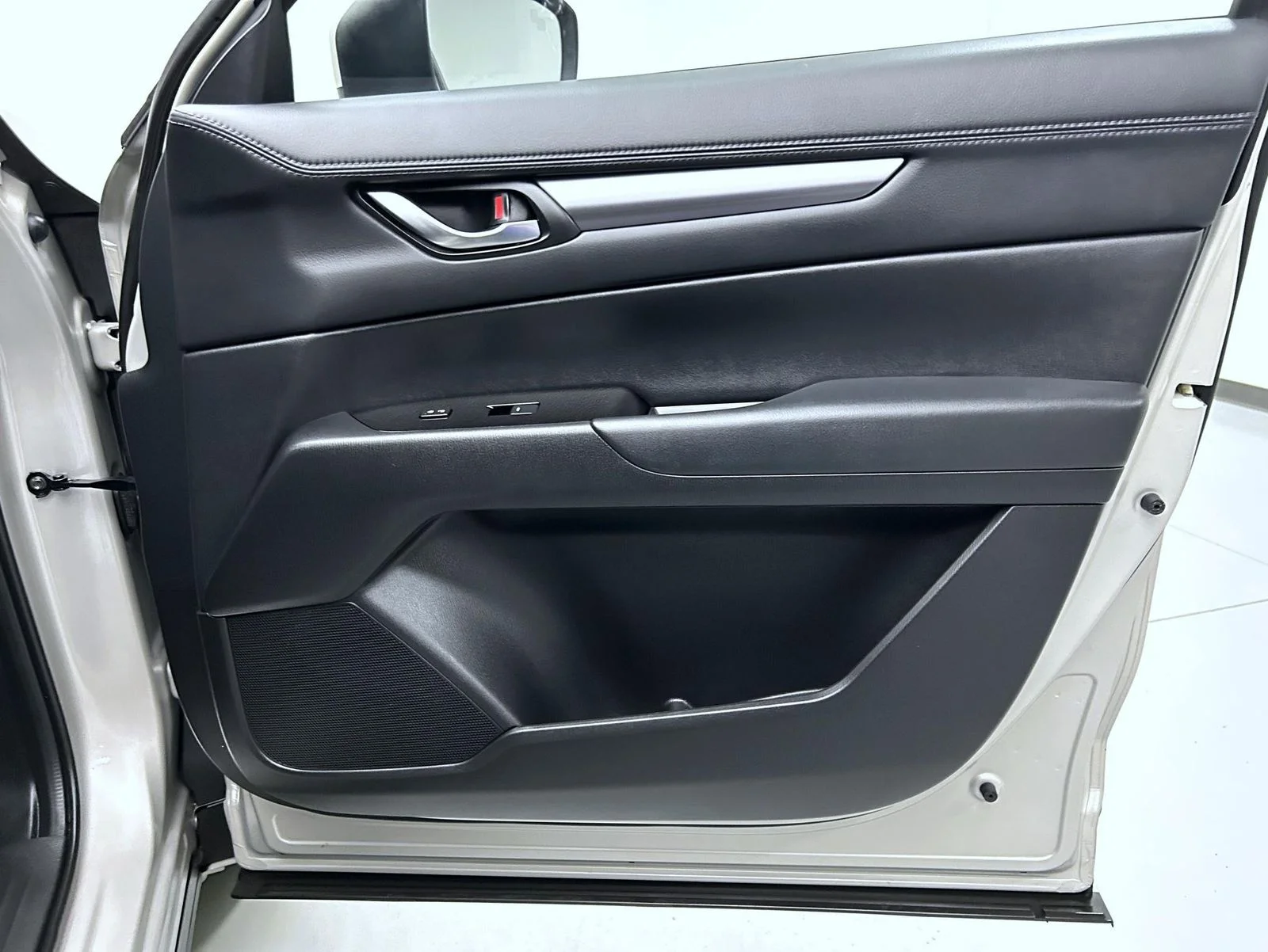 Used 2025 Silver Mazda 2.5 S Preferred Package image 16