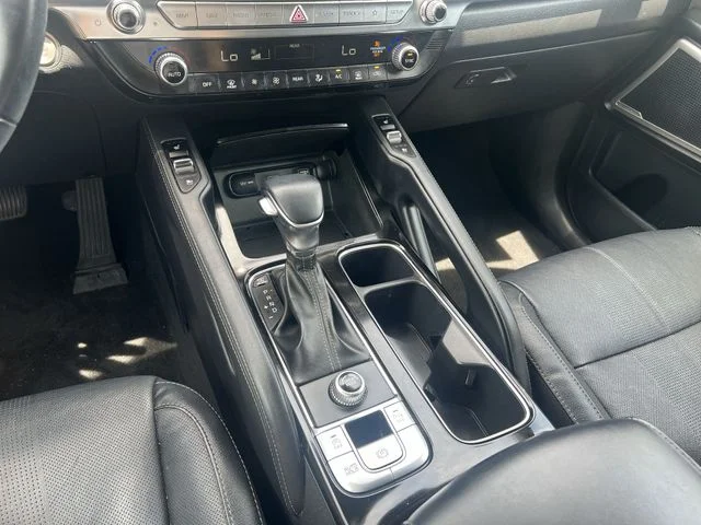 Used 2021 Green Kia EX image 27