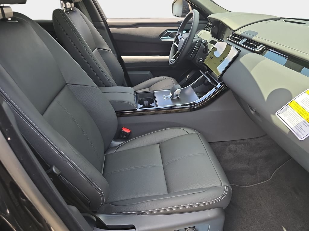 New 2026 Santorini Black LAND ROVER  image 10