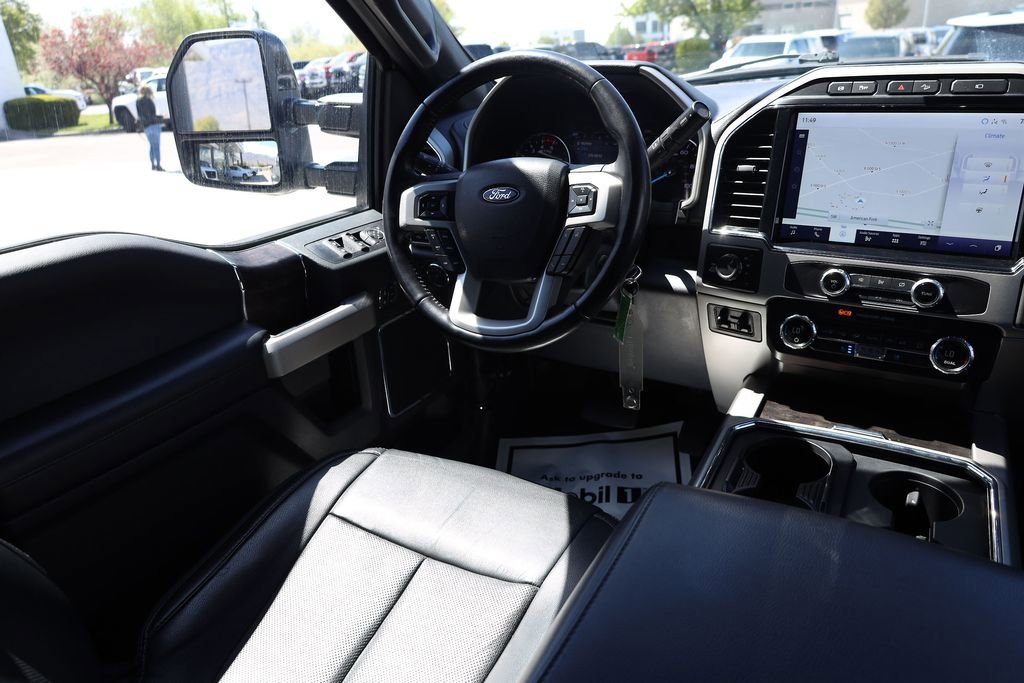 Used 2022 Silver Metallic Ford LARIAT image 20