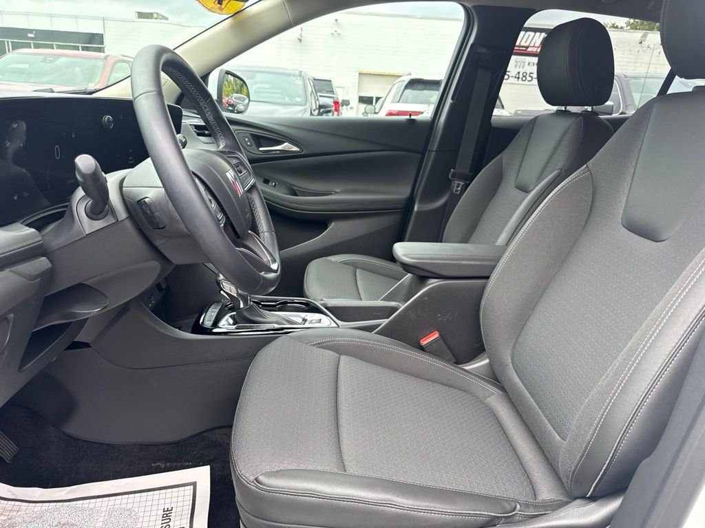 Used 2024 White Buick Preferred image 9