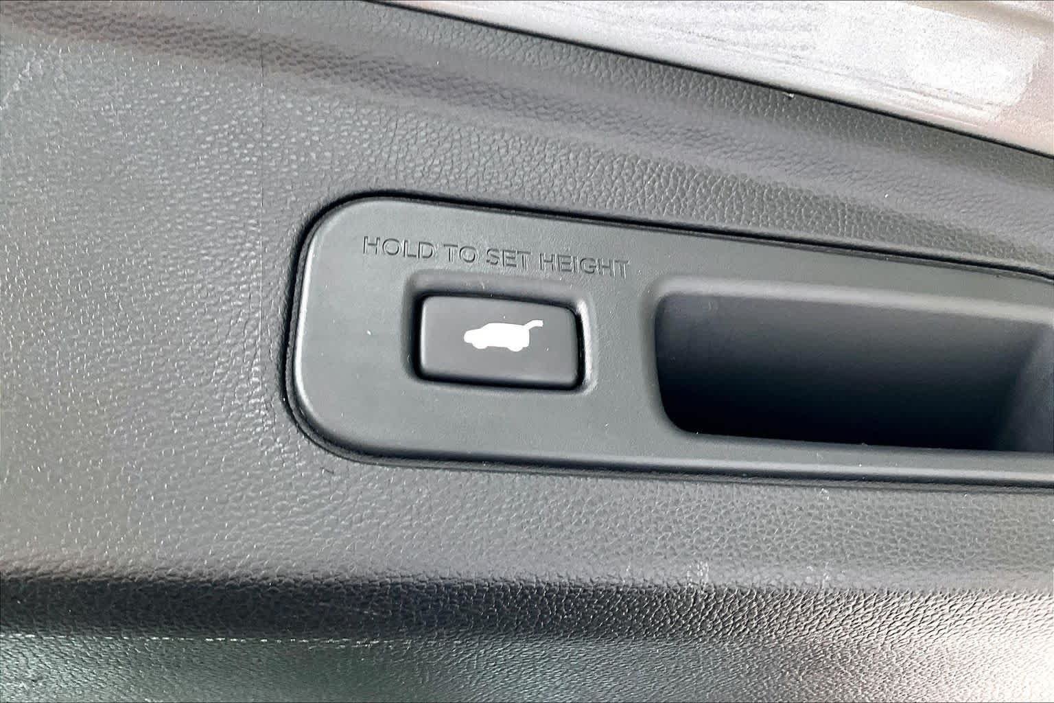 Used 2024 Liquid Carbon Metallic Acura w/A-Spec Package image 33