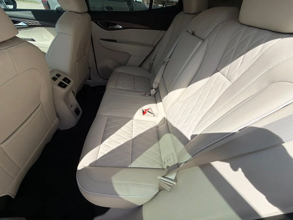 Used 2023 White Buick Avenir image 9
