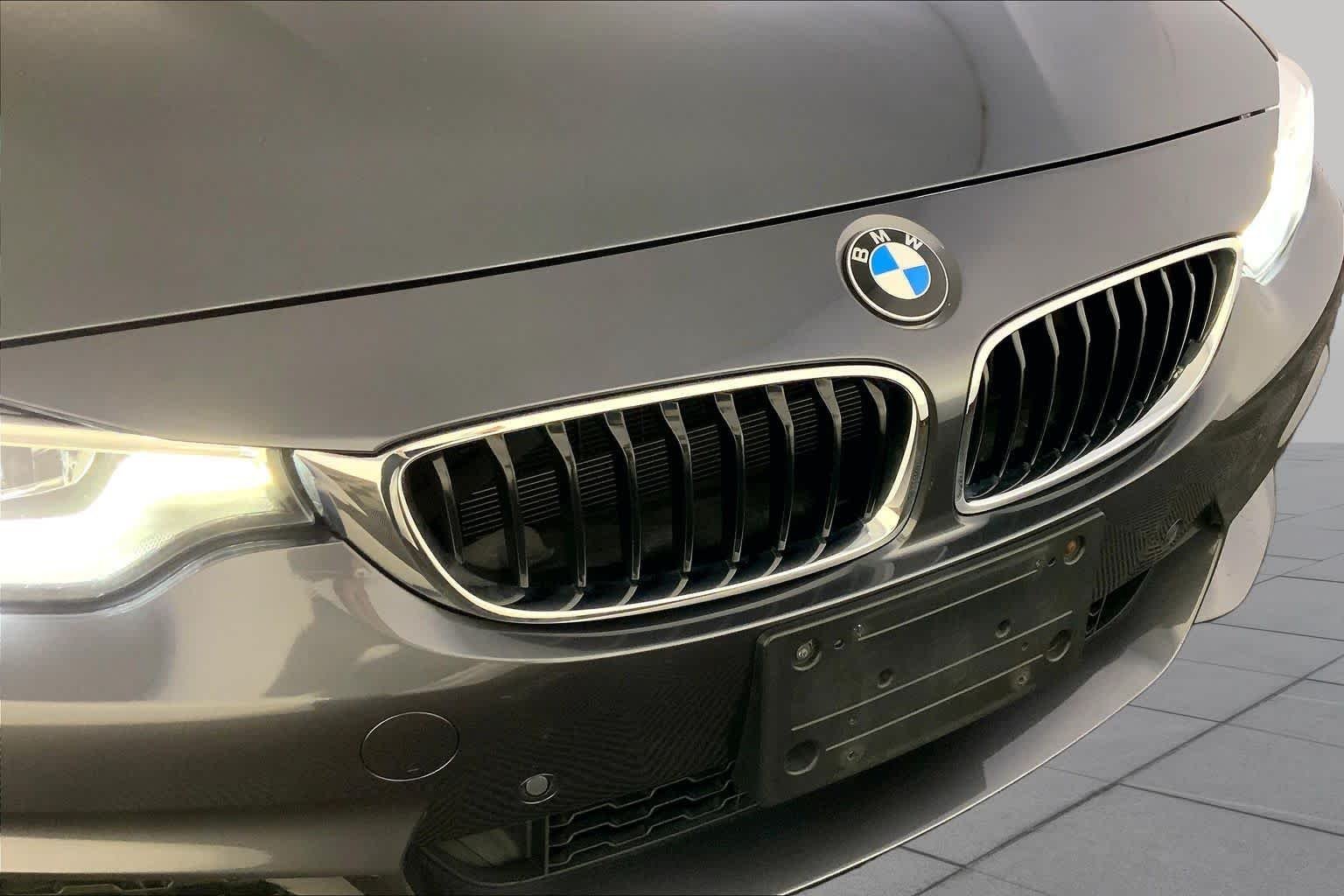 Used 2019 Mineral Grey Metallic BMW 430i xDrive image 32